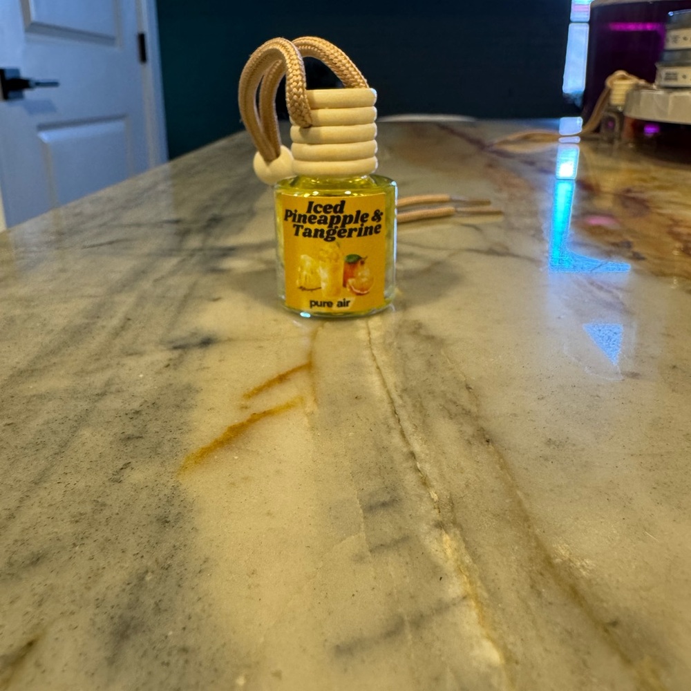 Iced Pineapple & Tangerine Car Air Freshener